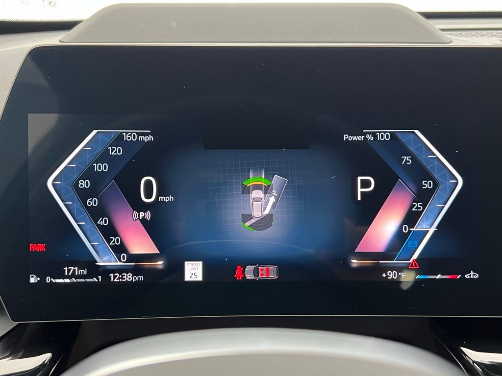 2025 BMW X1 xDrive28i 16