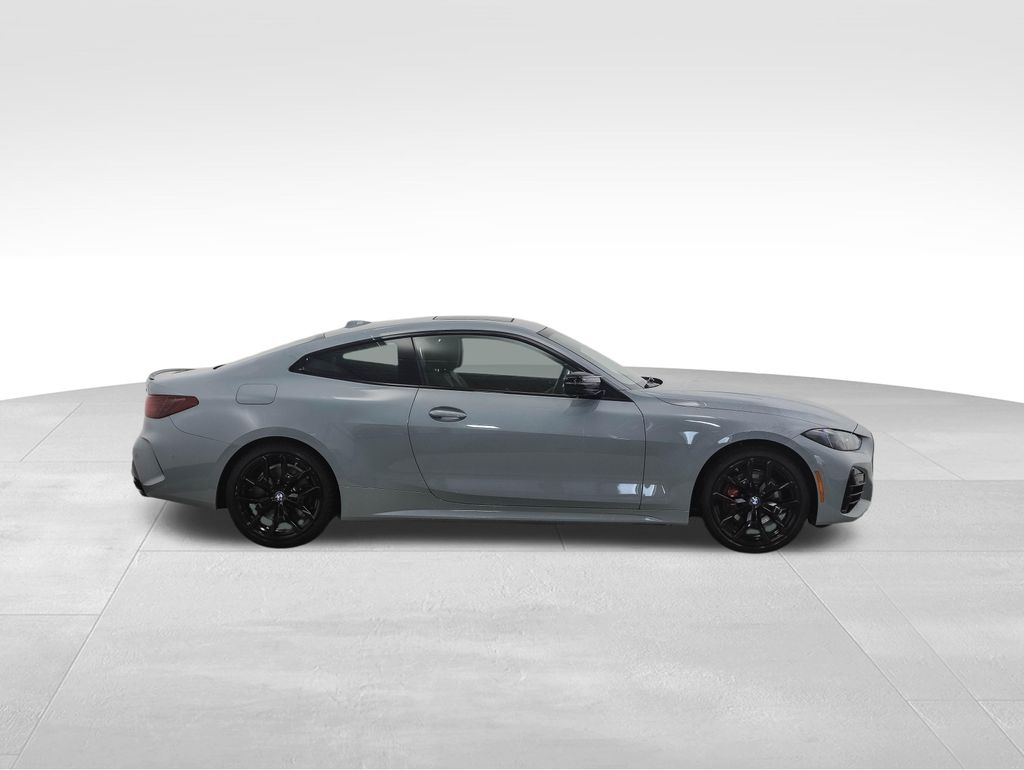 Thumbnail: 2026 BMW 4 Series - 6