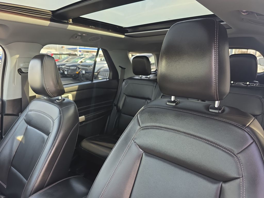 Certified Used 2023 Black Ford XLT image 21