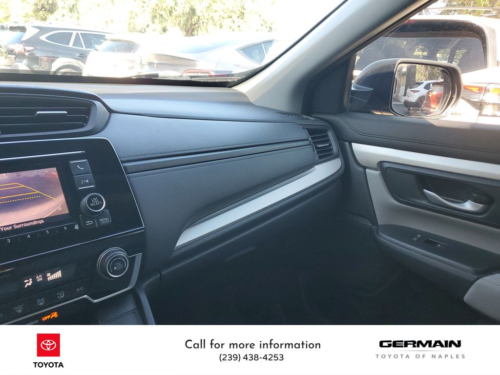 2017 Honda CR-V LX photo 24