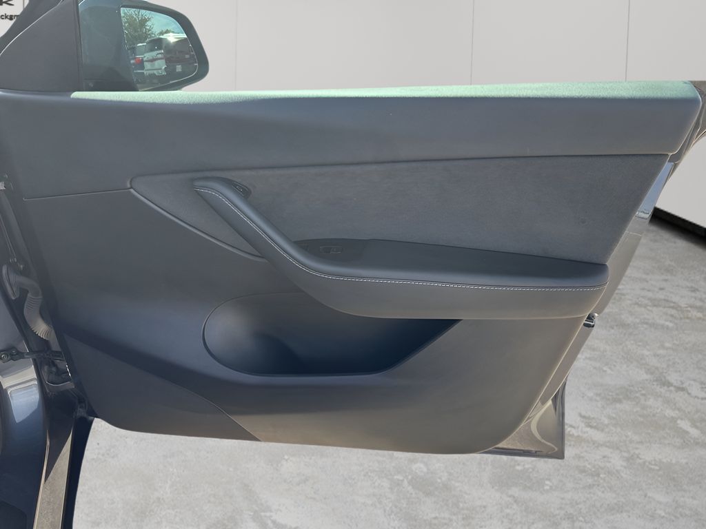 Used Car 2022 Tesla Model Y  Long Range For Sale Under $30,000 In Austin, Texas