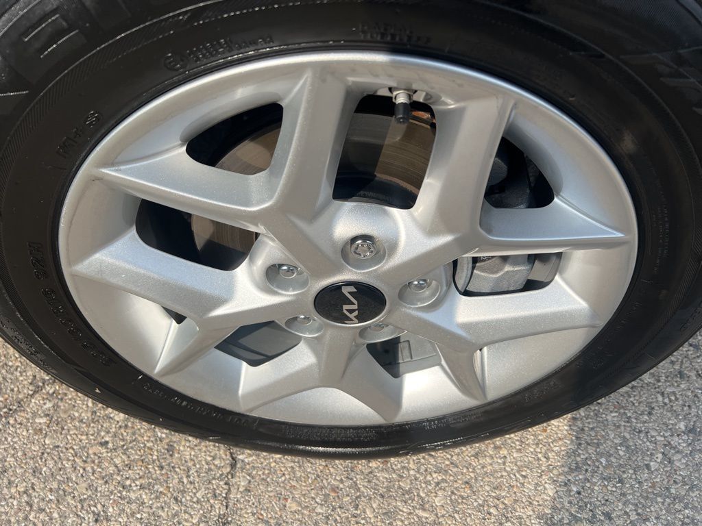 2023 Kia Soul S photo