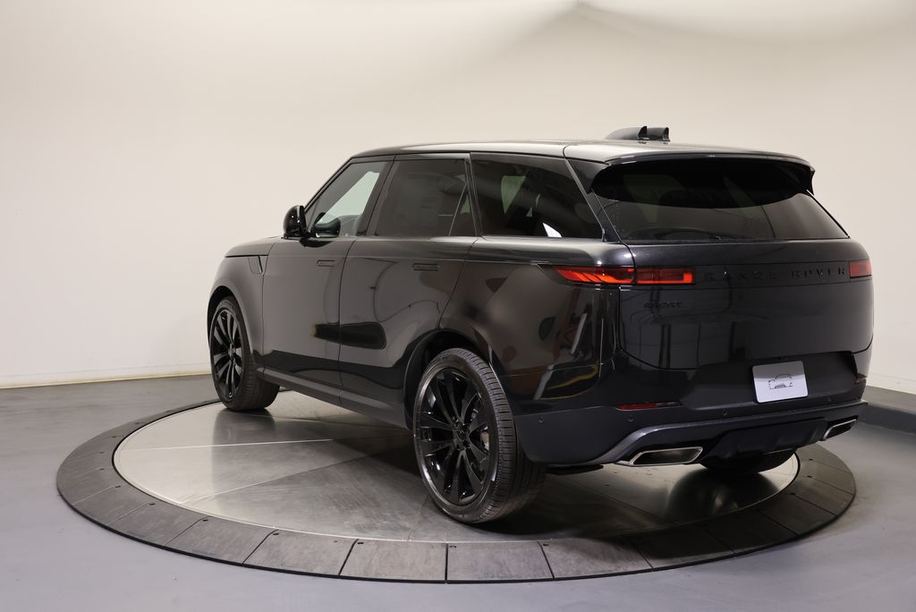 Thumbnail: 2026 Land Rover Range Rover Sport - 3