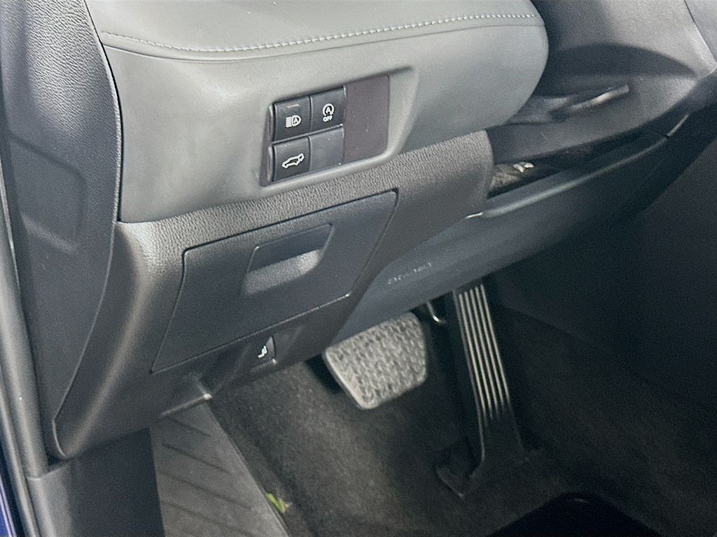 Thumbnail: 2024 Toyota Highlander - 10