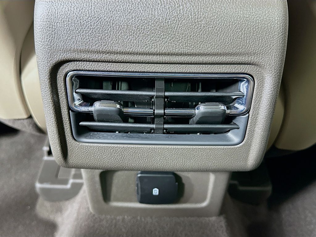 2024 Lincoln Corsair Premiere 26