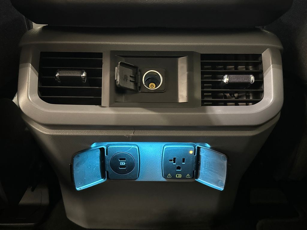 Certified Used 2024 Gray Ford XLT image 33