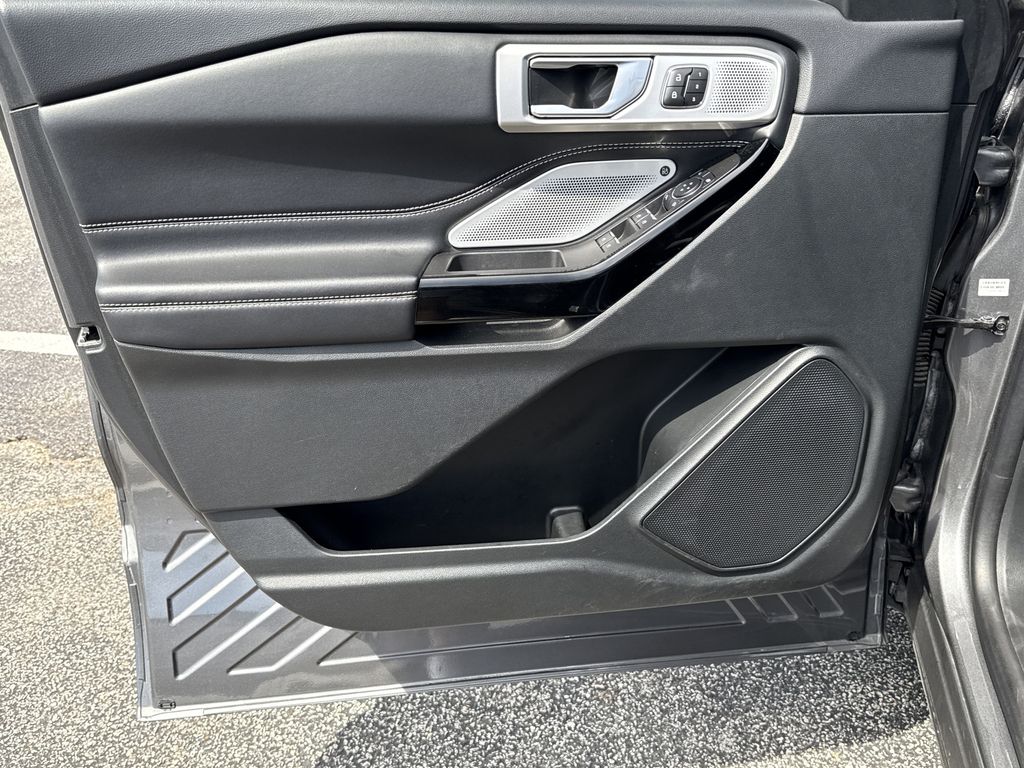 2023 Ford Explorer ST Gray at Community Honda