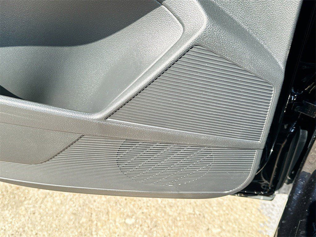 New 2024 Black Pearl Volkswagen 1.5T SE image 27