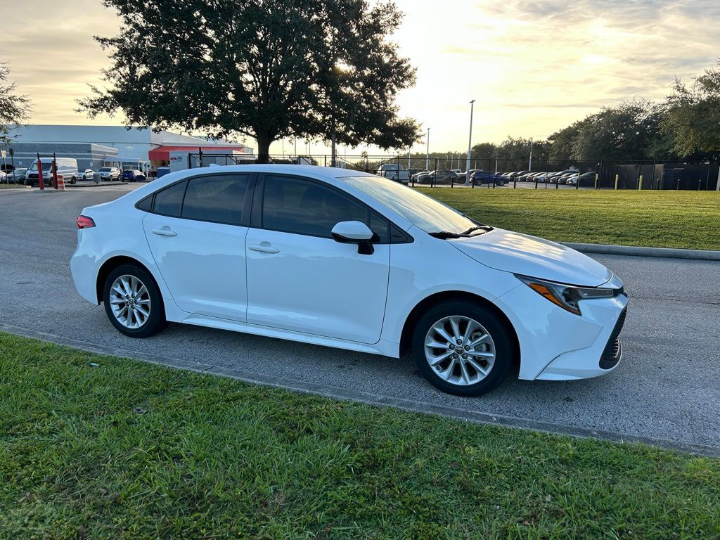 Thumbnail: 2022 Toyota Corolla - 7
