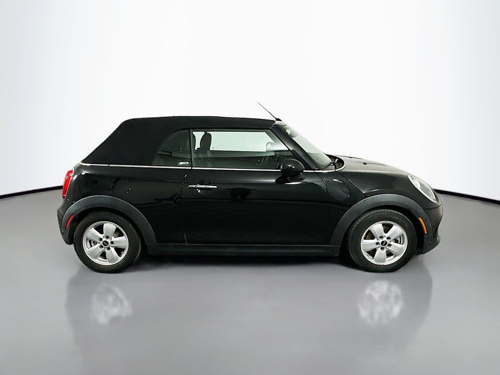 Thumbnail: 2016 MINI Cooper - 4