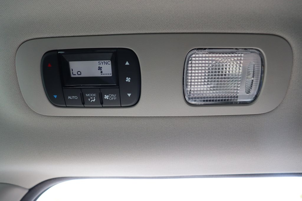 Thumbnail: 2026 Honda Odyssey - 16