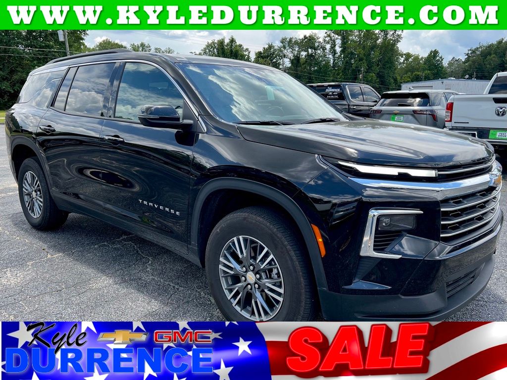 Mosaic Black Metallic 2026 Chevrolet Traverse LT FWD SUV / Crossover Front-Wheel Drive 8-Speed Automatic