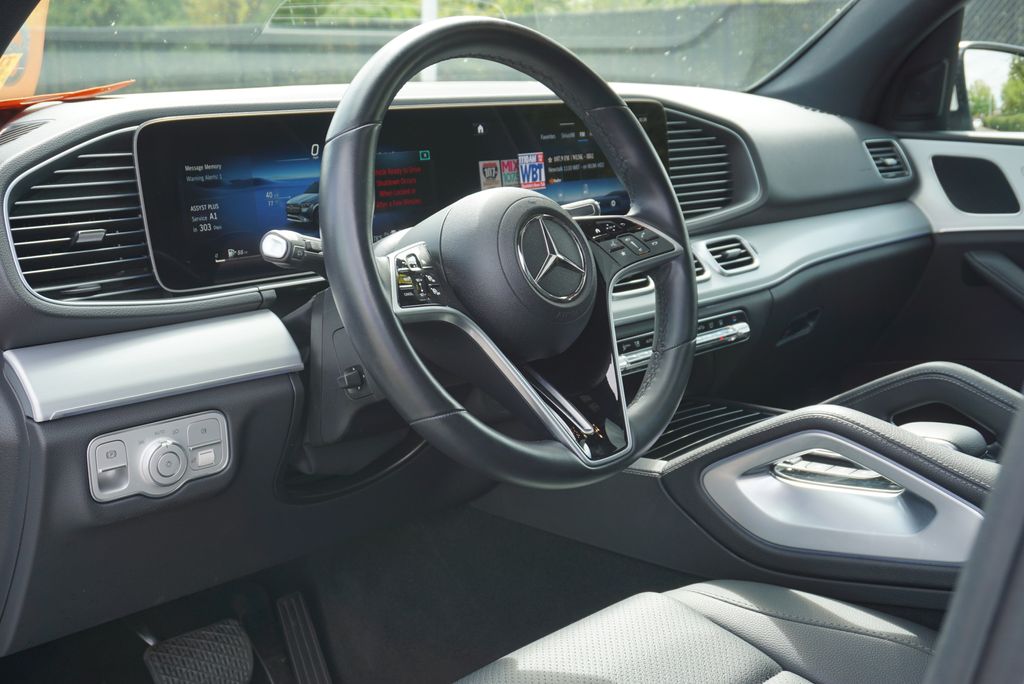 Thumbnail: 2024 Mercedes-Benz GLE - 10