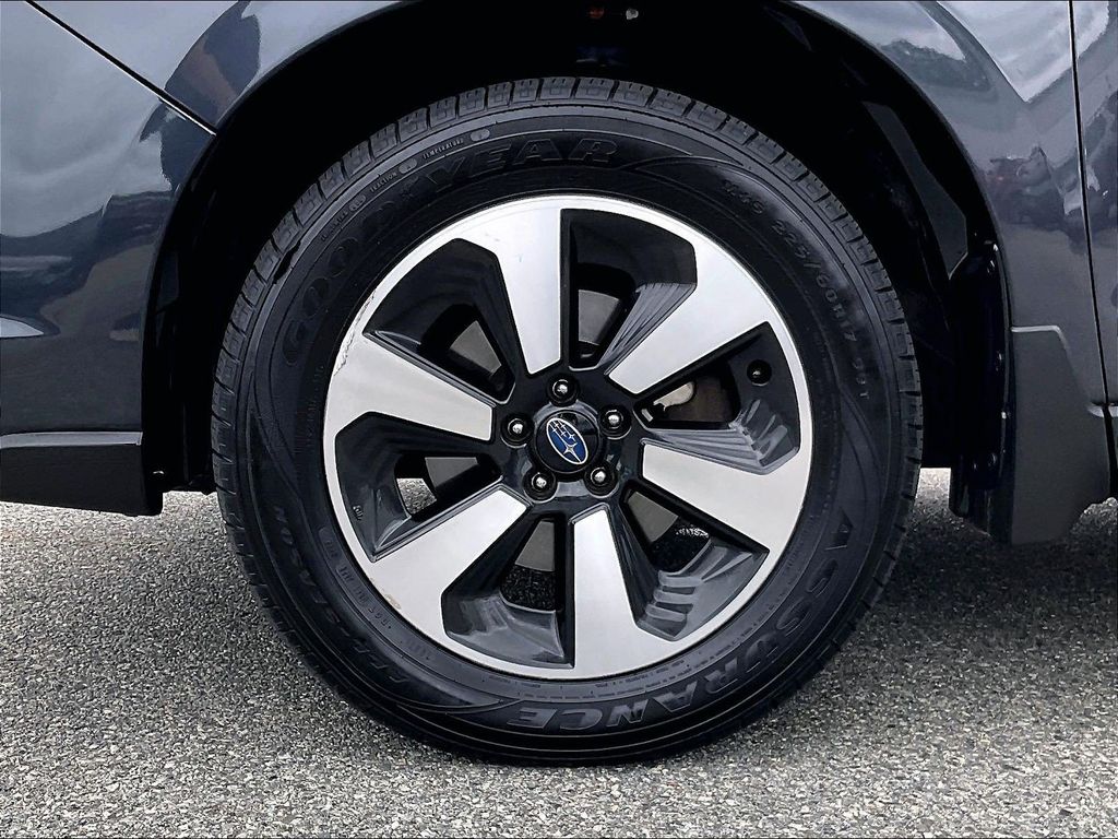 2017 Subaru Forester — photo 7