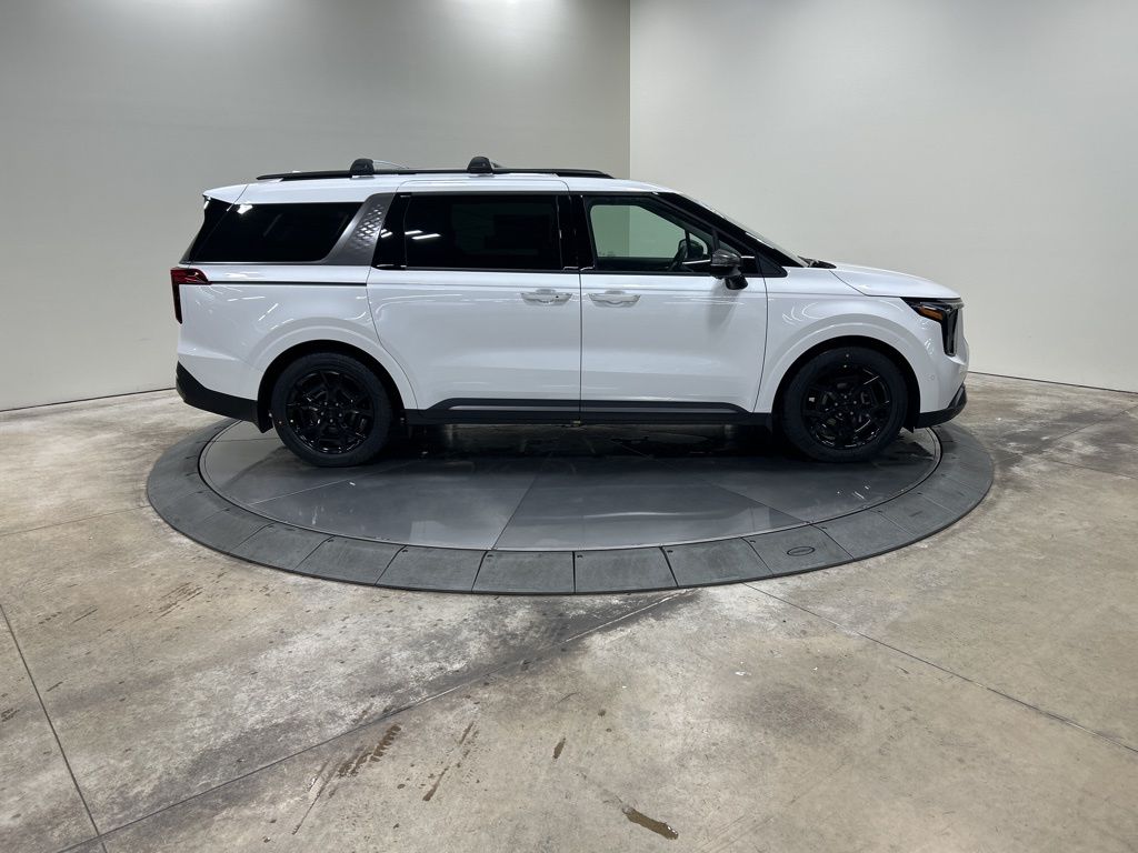 new 2026 Kia Carnival car, priced at $54,385