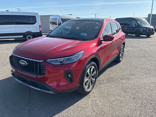 2025 Ford Escape Platinum AWD