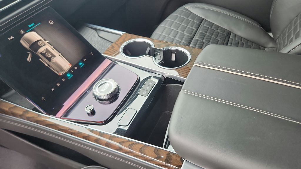 2025 Cadillac Escalade