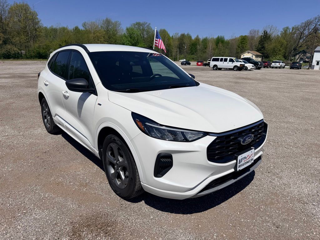 2024 Ford Escape Hybrid