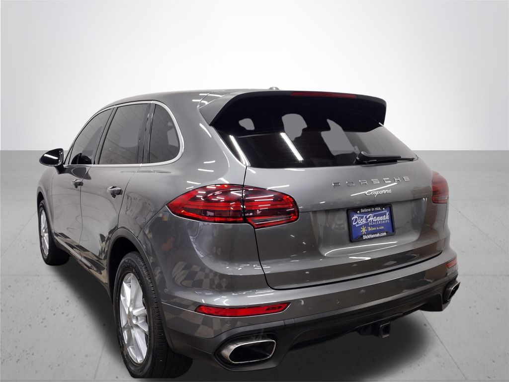 2017 Porsche Cayenne Base