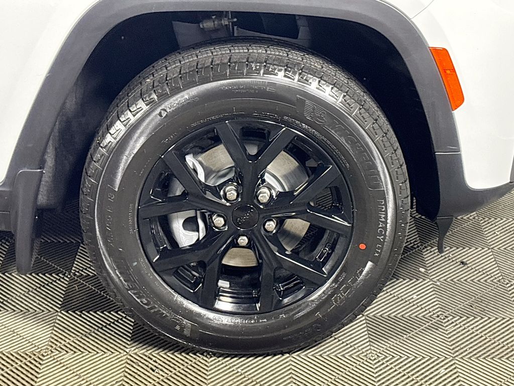 2026 Jeep Grand Cherokee Altitude
