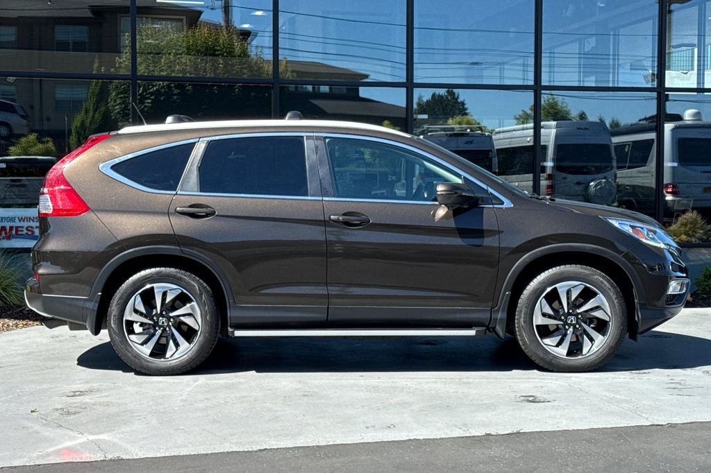 used 2016 Honda CR-V car, priced at $21,967