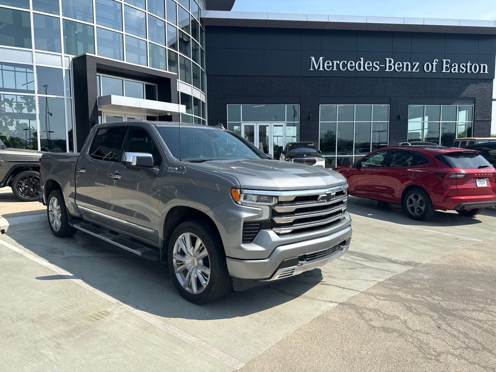 Used 2024 Gray Chevrolet High Country image 10