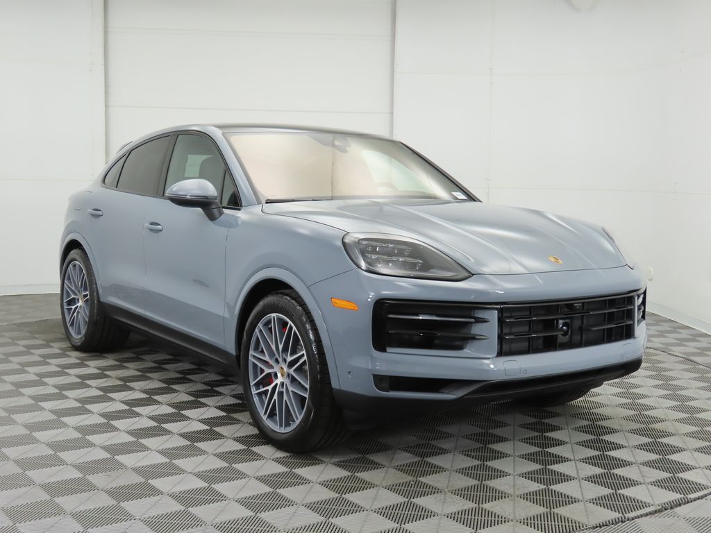 Thumbnail: 2025 Porsche  - 9