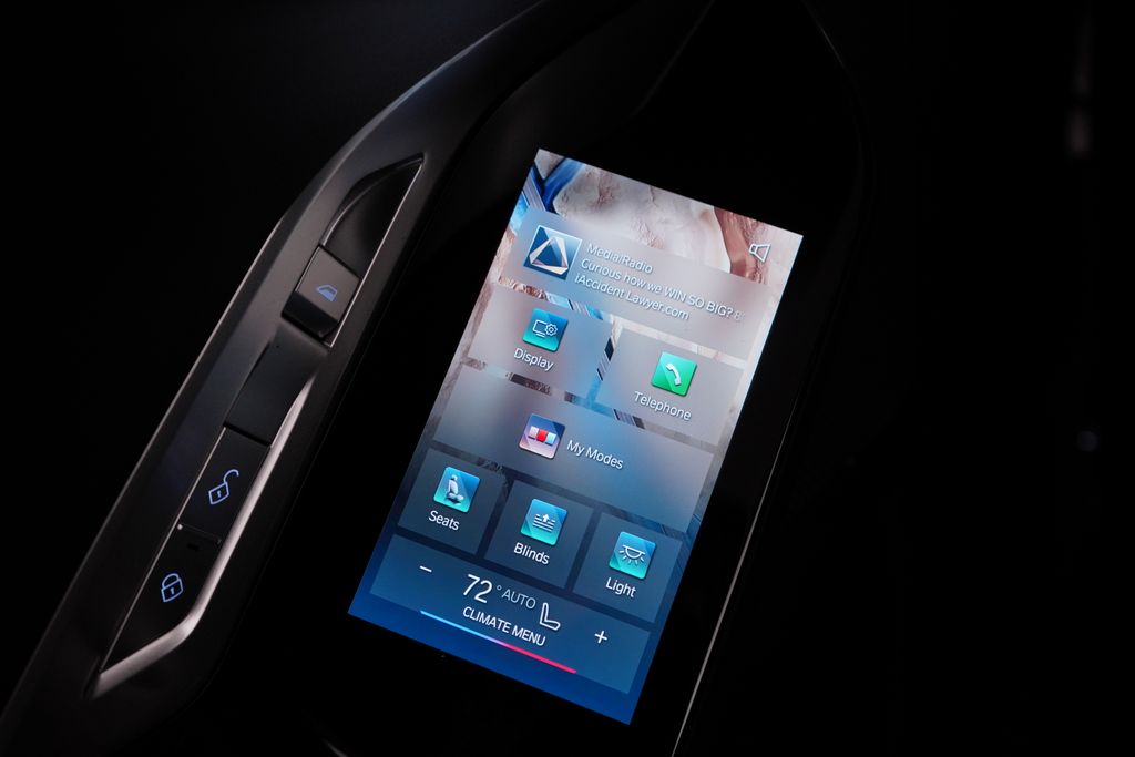 Thumbnail: 2025 BMW i7 - 11