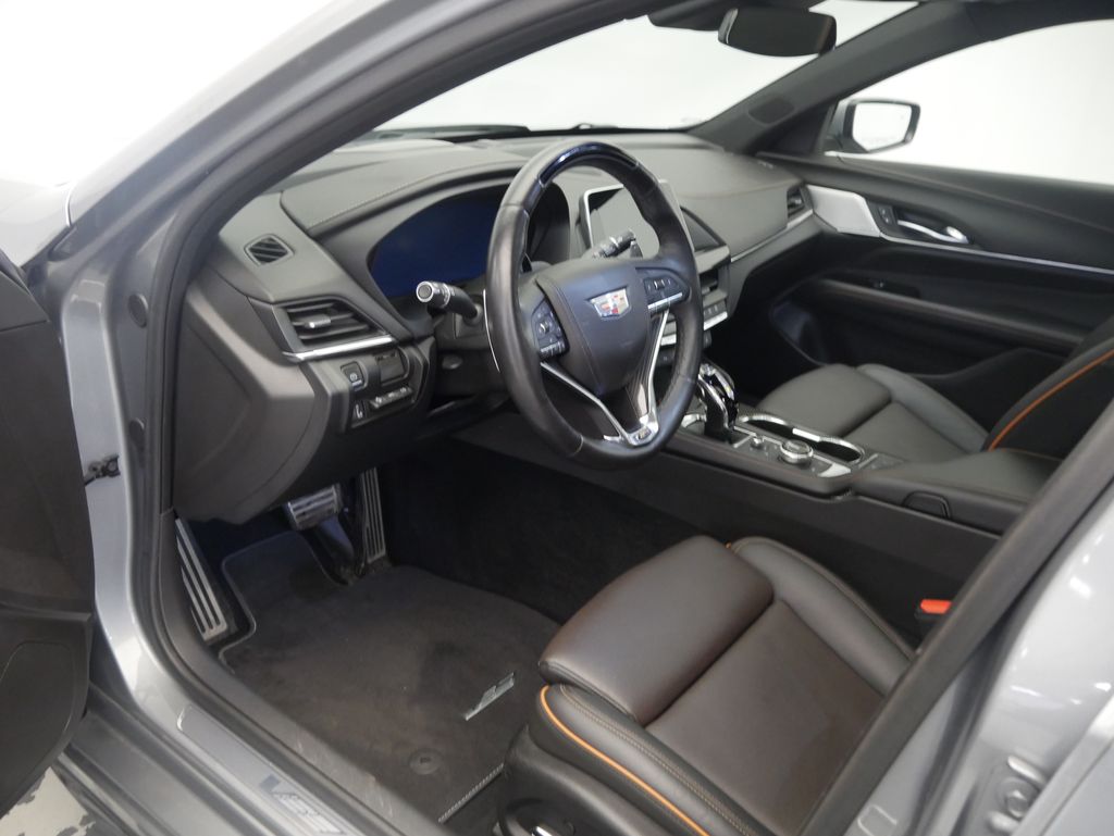 Thumbnail: 2024 Cadillac CT4 - 4