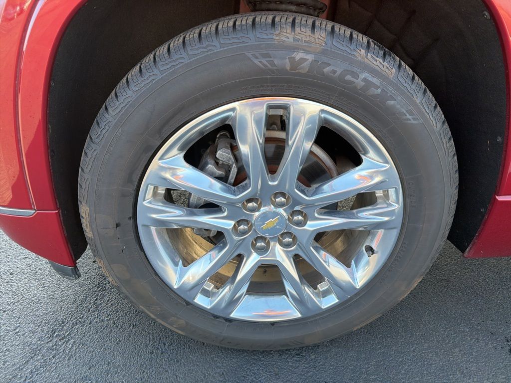 Thumbnail: 2020 Chevrolet Traverse - 10