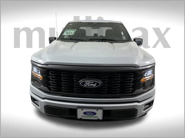 2025 Ford F-150 STX photo 11