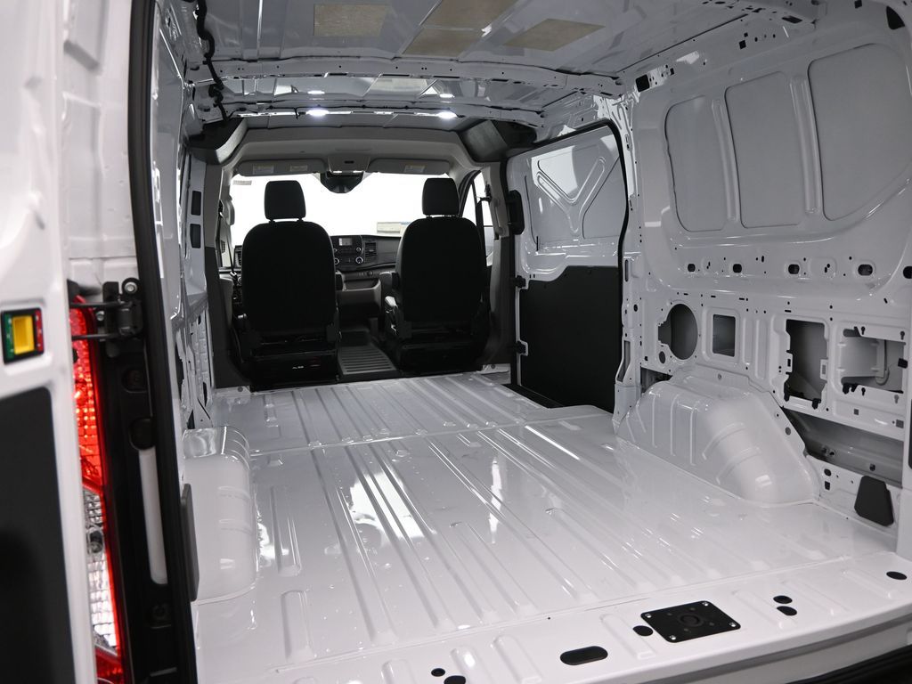 2025 Ford Transit 350