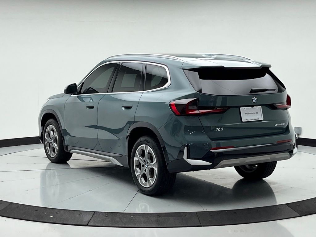 Thumbnail: 2023 BMW X1 - 5