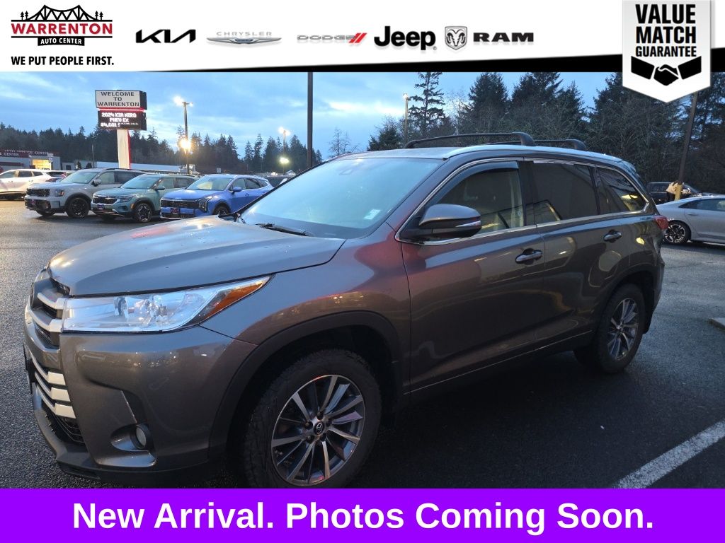 2018 Toyota Highlander SE