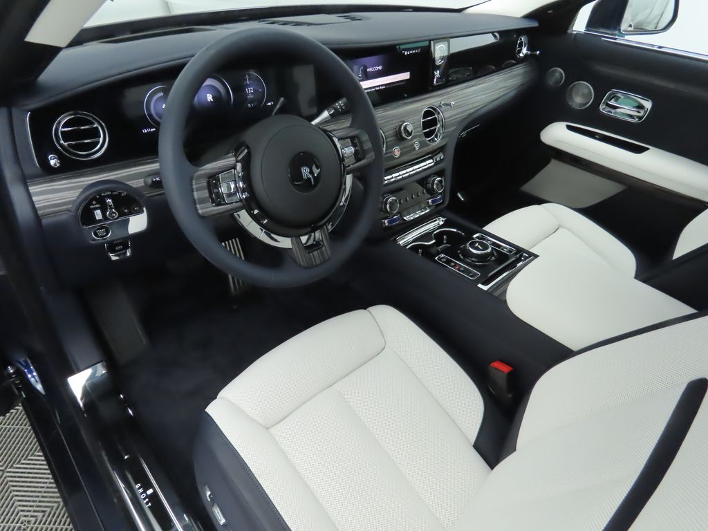 Thumbnail: 2026 Rolls-Royce Ghost - 9