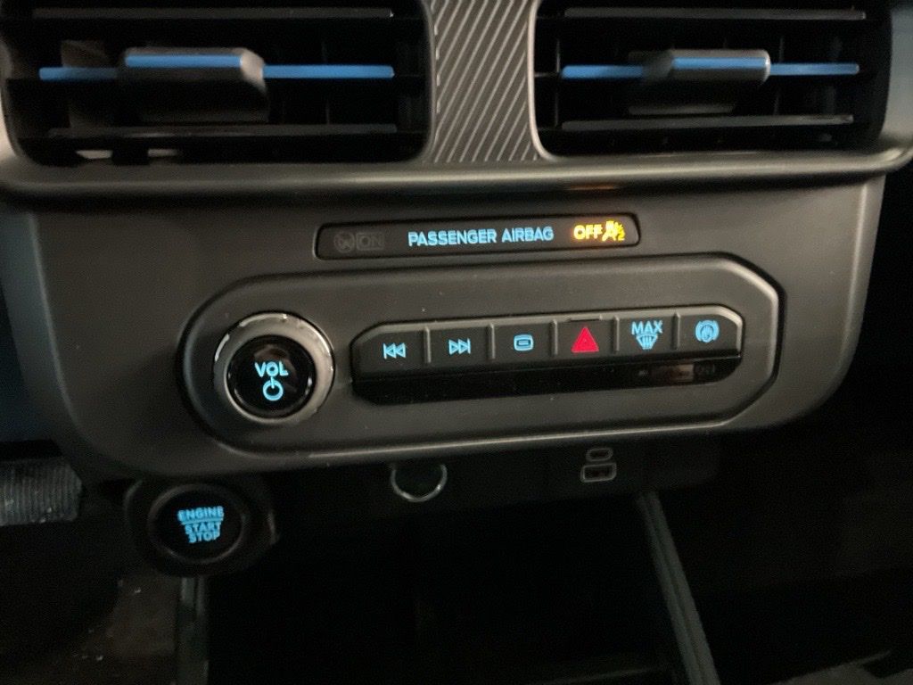 New 2026 Black Ford Lobo Standard image 13