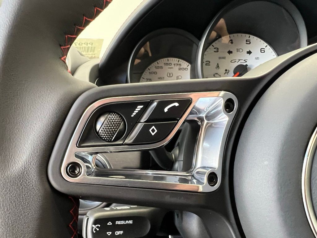 2025 Porsche 718 Boxster GTS 9