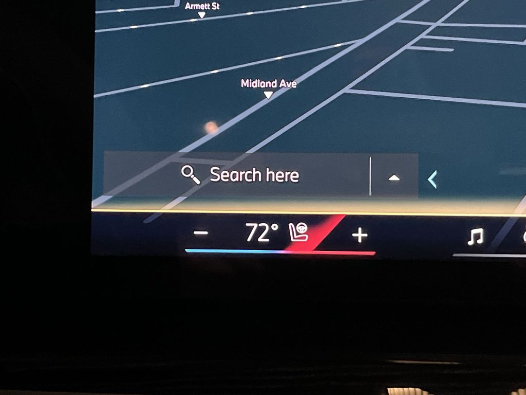 Thumbnail: 2026 BMW X7 - 19