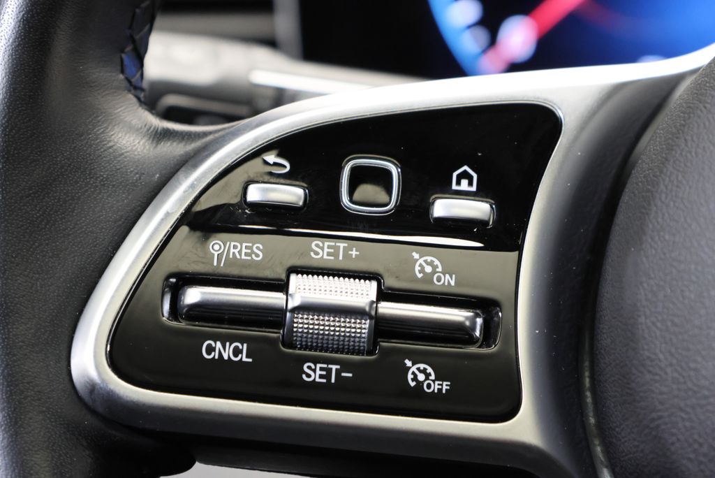 Thumbnail: 2023 Mercedes-Benz GLE - 21