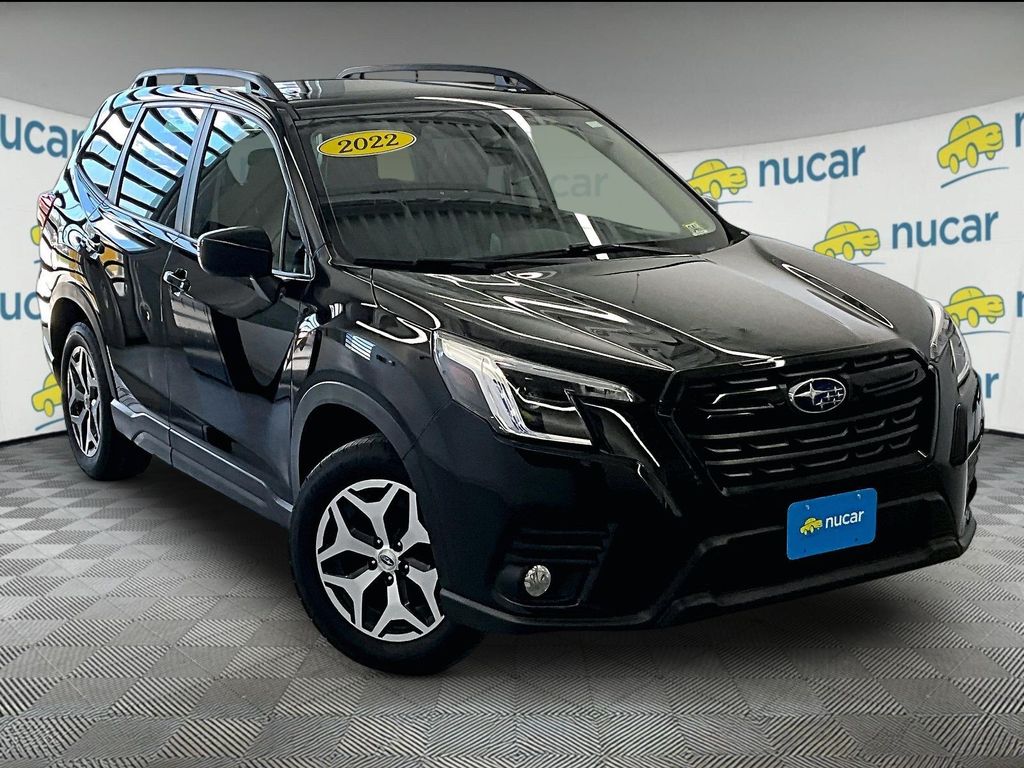 2022 Subaru Forester Premium Crossover AWD