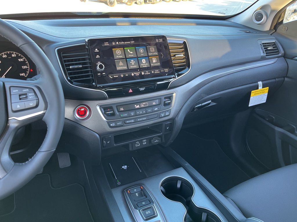 Thumbnail: 2026 Honda Ridgeline - 10