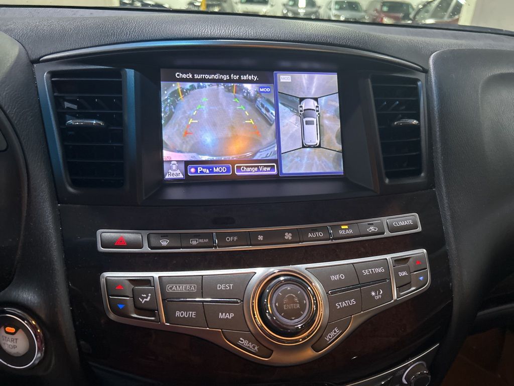 2013 Infiniti JX35 photo