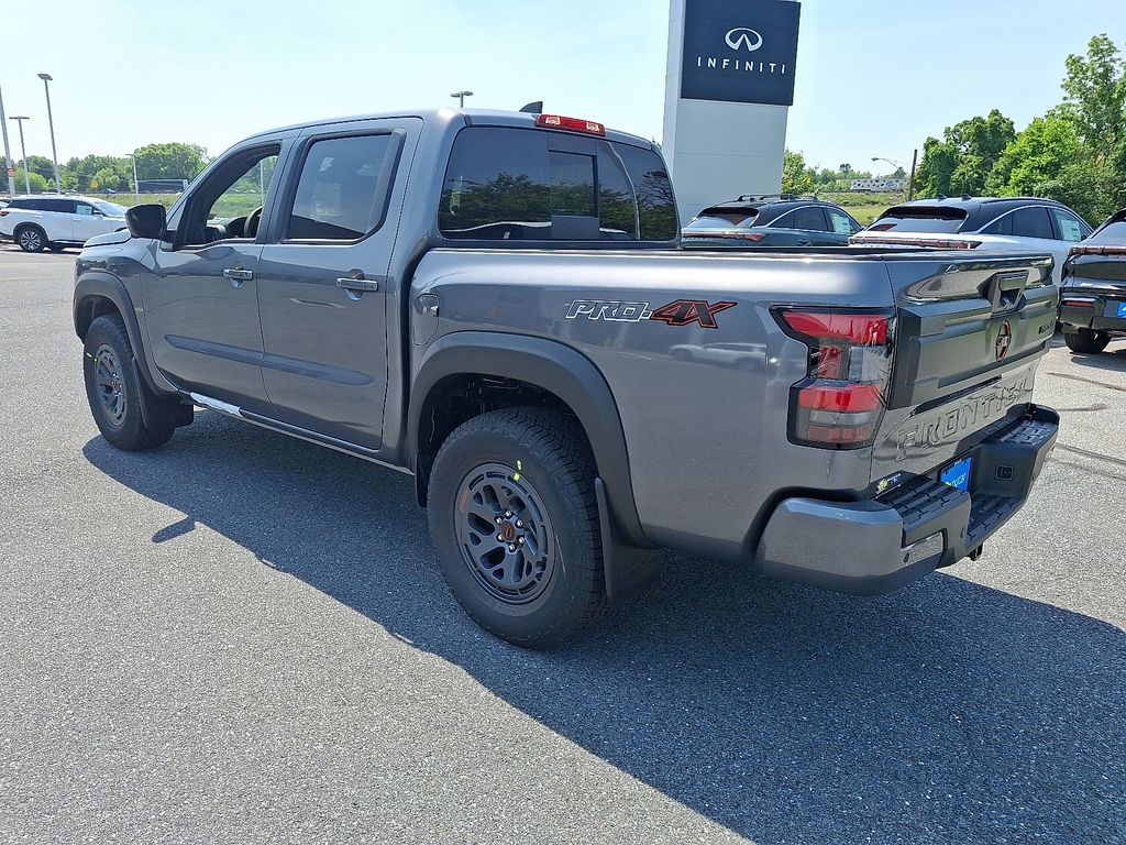 2026 Nissan Frontier — photo 3