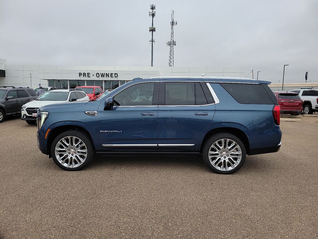 2025 GMC Yukon Denali - 5