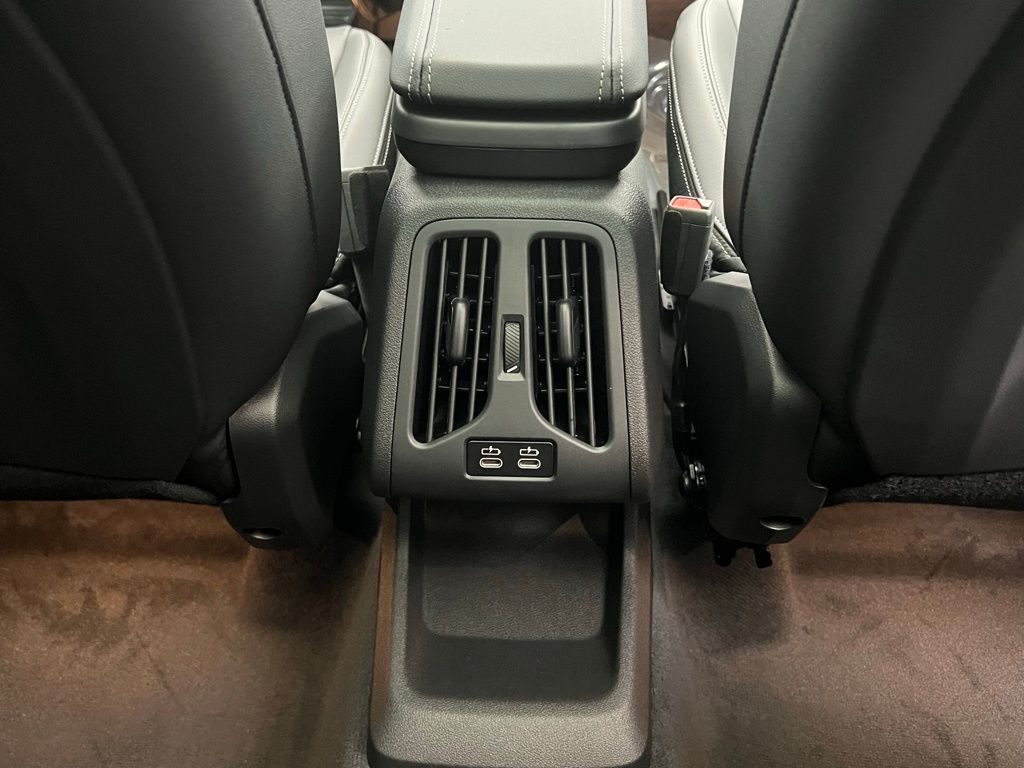 Thumbnail: 2026 BMW X1 - 9