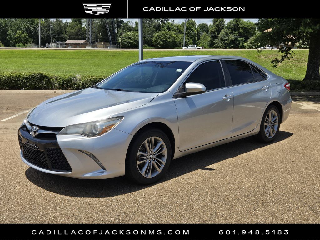 2017 Toyota Camry SE