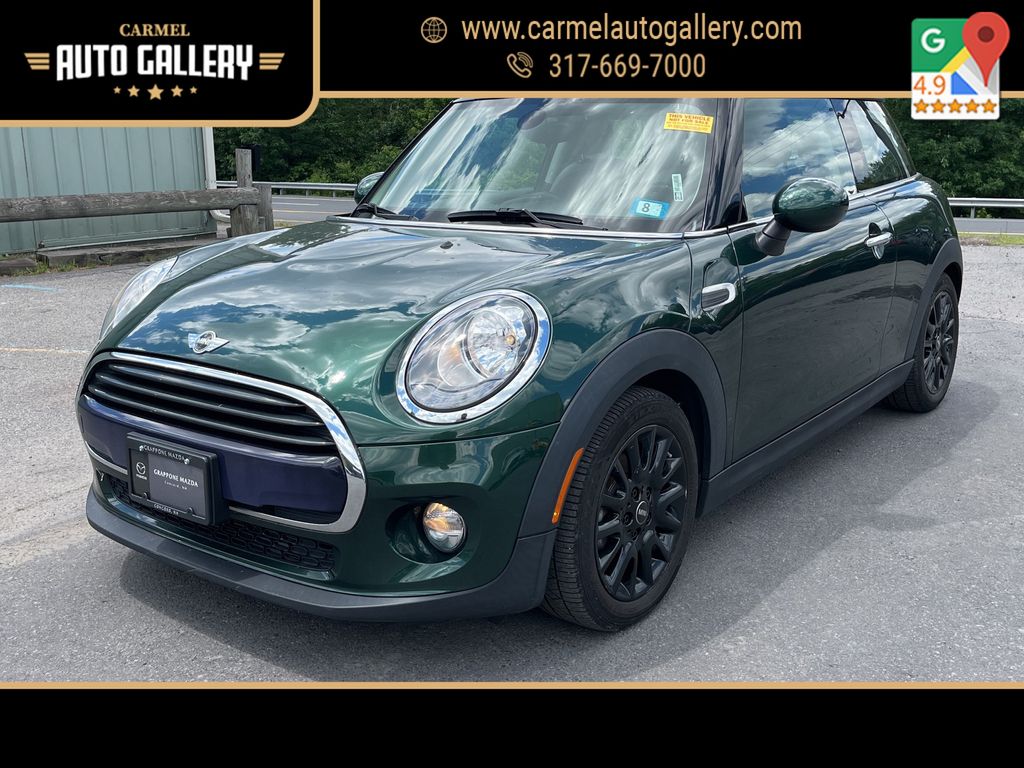 British Racing Green Metallic 2018 MINI Cooper Hatchback Front-Wheel Drive 6-Speed Automatic