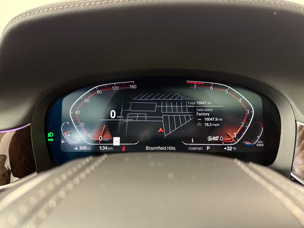 Thumbnail: 2022 BMW 7 Series - 21