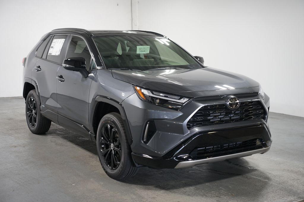 Thumbnail: 2025 Toyota RAV4 - 3