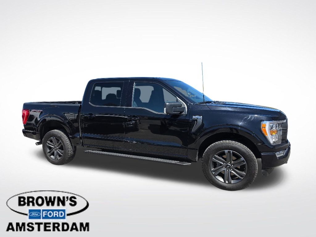 2023 Ford F-150 XLT - 11